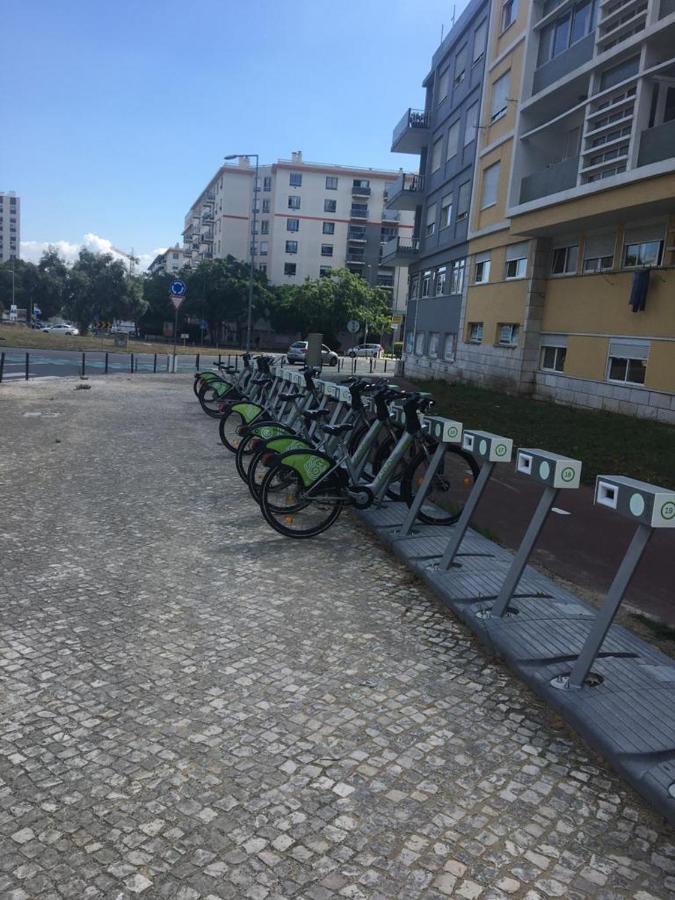 Apartment Near The Airport Lisboa Exterior foto